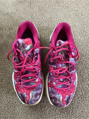 Nike KD 8 Aunt Pearl